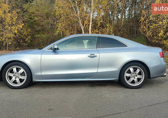 Серый Ауди А5, объемом двигателя 1.98 л и пробегом 175 тыс. км за 11000 $, фото 1 на Automoto.ua