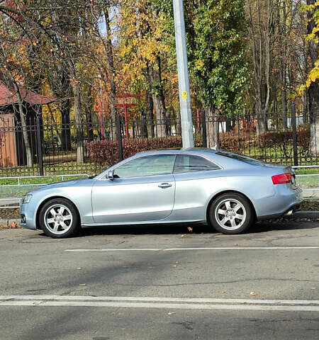 Серый Ауди А5, объемом двигателя 1.98 л и пробегом 175 тыс. км за 11000 $, фото 6 на Automoto.ua