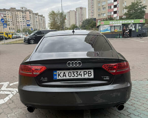 Серый Ауди А5, объемом двигателя 1.98 л и пробегом 188 тыс. км за 7999 $, фото 1 на Automoto.ua