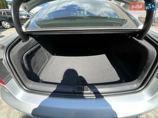 Серый Ауди А5, объемом двигателя 1.98 л и пробегом 191 тыс. км за 12000 $, фото 22 на Automoto.ua