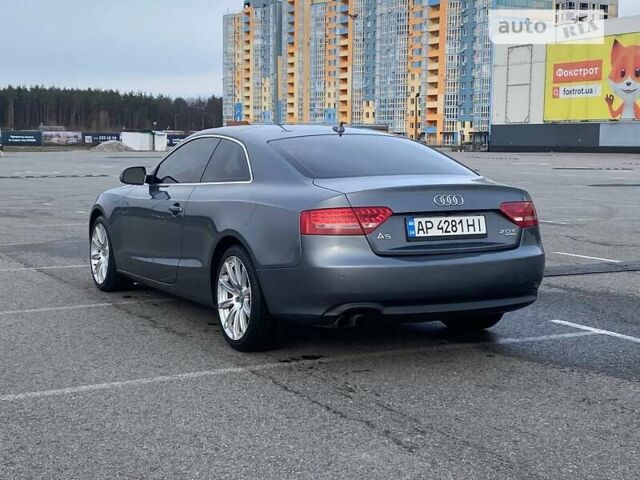 Сірий Ауді A5, об'ємом двигуна 2 л та пробігом 216 тис. км за 10900 $, фото 6 на Automoto.ua