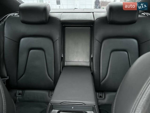 Серый Ауди А5, объемом двигателя 1.98 л и пробегом 126 тыс. км за 14000 $, фото 7 на Automoto.ua