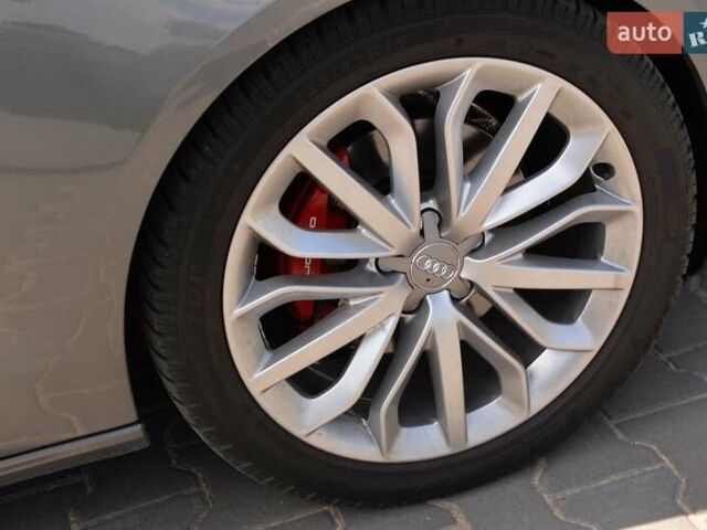 Серый Ауди А5, объемом двигателя 3 л и пробегом 147 тыс. км за 13900 $, фото 8 на Automoto.ua