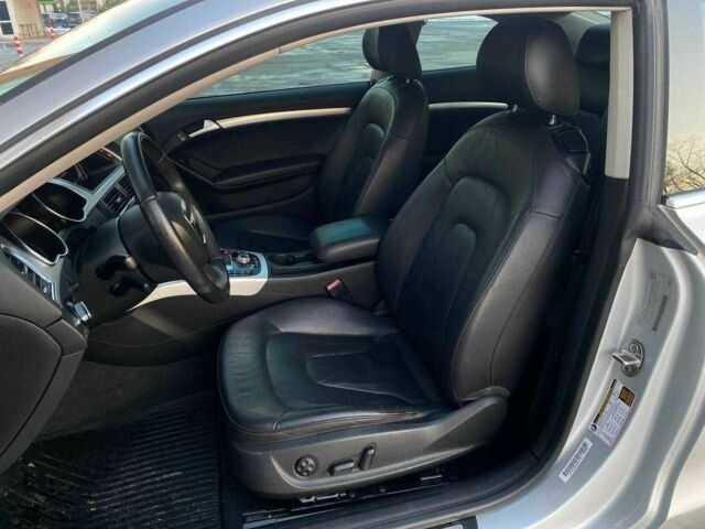 Сірий Ауді A5, об'ємом двигуна 2 л та пробігом 190 тис. км за 11390 $, фото 11 на Automoto.ua
