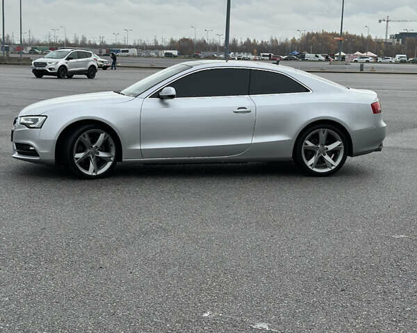 Серый Ауди А5, объемом двигателя 1.98 л и пробегом 192 тыс. км за 11800 $, фото 5 на Automoto.ua