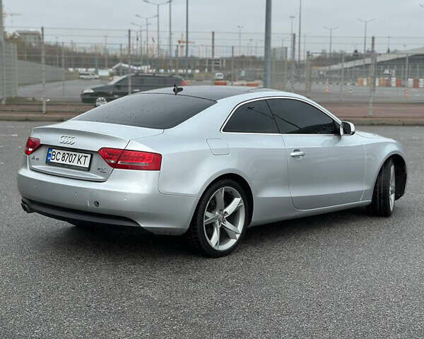 Серый Ауди А5, объемом двигателя 1.98 л и пробегом 192 тыс. км за 11000 $, фото 3 на Automoto.ua