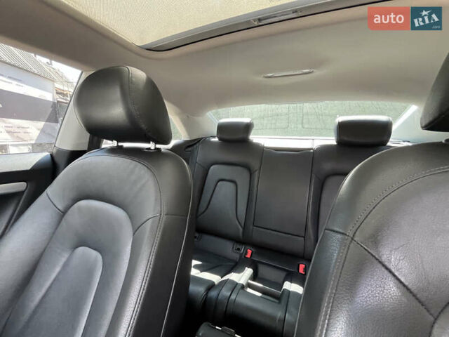 Серый Ауди А5, объемом двигателя 1.98 л и пробегом 191 тыс. км за 12000 $, фото 18 на Automoto.ua