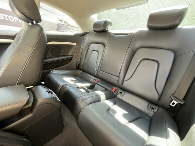 Серый Ауди А5, объемом двигателя 2 л и пробегом 191 тыс. км за 12000 $, фото 14 на Automoto.ua