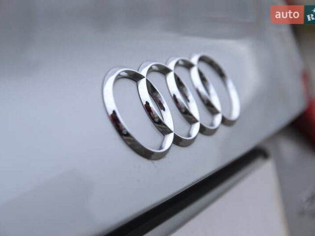 Серый Ауди А5, объемом двигателя 1.98 л и пробегом 197 тыс. км за 8999 $, фото 22 на Automoto.ua