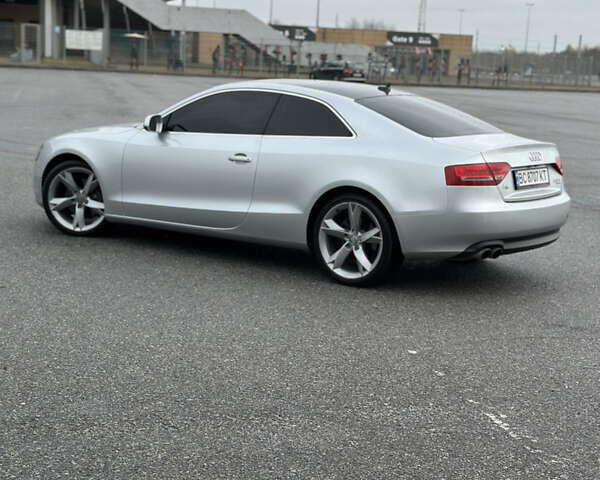 Серый Ауди А5, объемом двигателя 1.98 л и пробегом 192 тыс. км за 11800 $, фото 4 на Automoto.ua