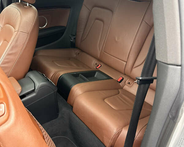 Серый Ауди А5, объемом двигателя 1.98 л и пробегом 192 тыс. км за 11800 $, фото 8 на Automoto.ua