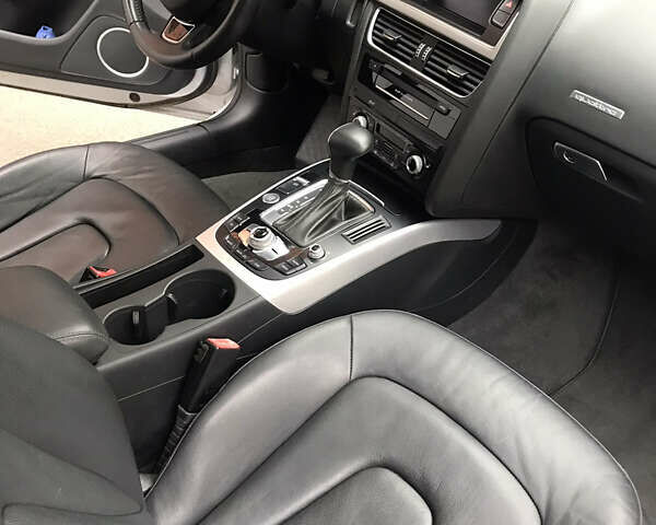 Серый Ауди А5, объемом двигателя 2 л и пробегом 140 тыс. км за 11700 $, фото 18 на Automoto.ua