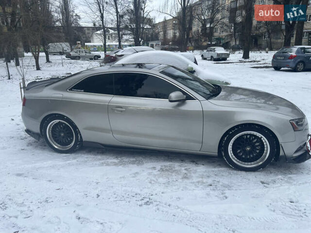 Сірий Ауді A5, об'ємом двигуна 1.98 л та пробігом 112 тис. км за 14000 $, фото 2 на Automoto.ua