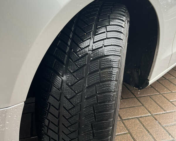 Серый Ауди А5, объемом двигателя 2 л и пробегом 140 тыс. км за 11700 $, фото 14 на Automoto.ua