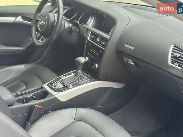 Ауди А5 2013 в Киеве на Automoto.ua Серый Ауди А5, объемом двигателя 1.98 л и пробегом 103 тыс. км за 13200 $, фото 9 на Automoto.ua