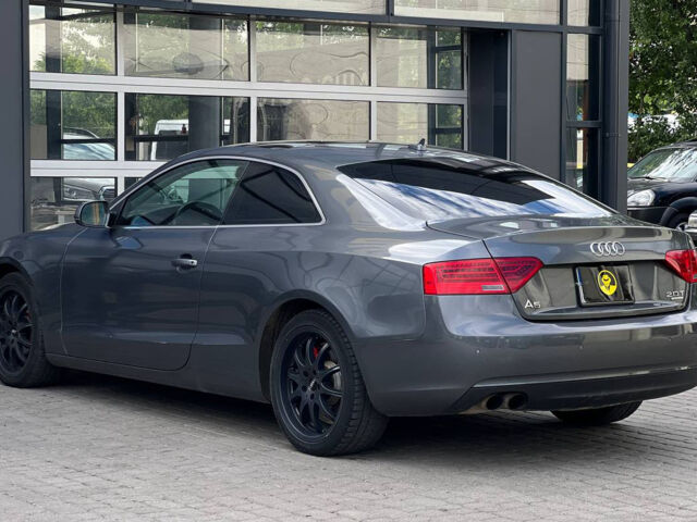 Серый Ауди А5, объемом двигателя 2 л и пробегом 100 тыс. км за 13500 $, фото 3 на Automoto.ua