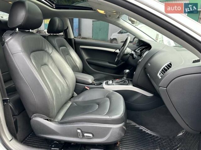 Сірий Ауді A5, об'ємом двигуна 1.98 л та пробігом 195 тис. км за 11990 $, фото 31 на Automoto.ua