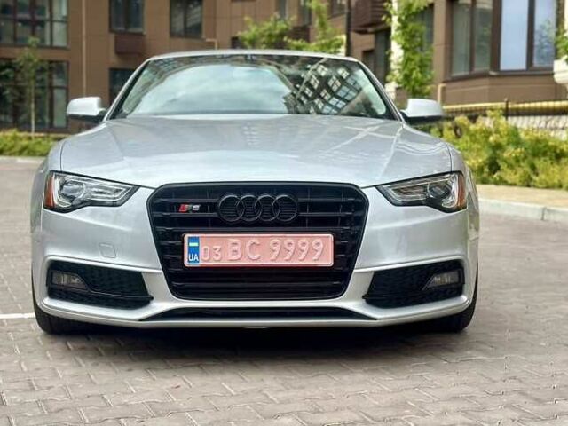 Серый Ауди А5, объемом двигателя 2 л и пробегом 103 тыс. км за 10000 $, фото 1 на Automoto.ua