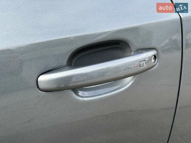 Сірий Ауді A5, об'ємом двигуна 1.98 л та пробігом 195 тис. км за 11990 $, фото 15 на Automoto.ua