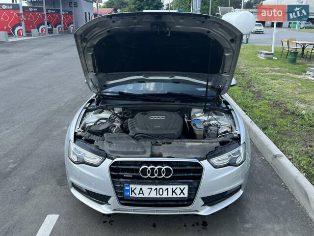 Серый Ауди А5, объемом двигателя 1.97 л и пробегом 222 тыс. км за 16000 $, фото 9 на Automoto.ua