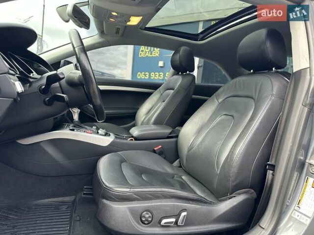 Сірий Ауді A5, об'ємом двигуна 1.98 л та пробігом 195 тис. км за 11990 $, фото 18 на Automoto.ua