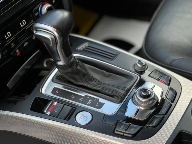 Серый Ауди А5, объемом двигателя 2 л и пробегом 100 тыс. км за 13500 $, фото 17 на Automoto.ua