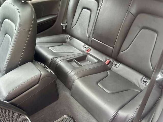 Серый Ауди А5, объемом двигателя 2 л и пробегом 103 тыс. км за 10000 $, фото 10 на Automoto.ua