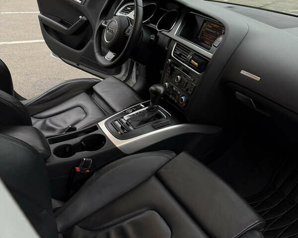 Сірий Ауді A5, об'ємом двигуна 2 л та пробігом 159 тис. км за 15800 $, фото 23 на Automoto.ua