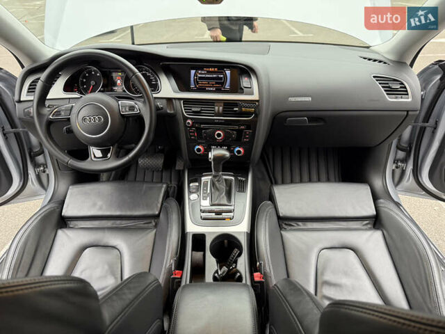 Сірий Ауді A5, об'ємом двигуна 2 л та пробігом 159 тис. км за 15800 $, фото 28 на Automoto.ua