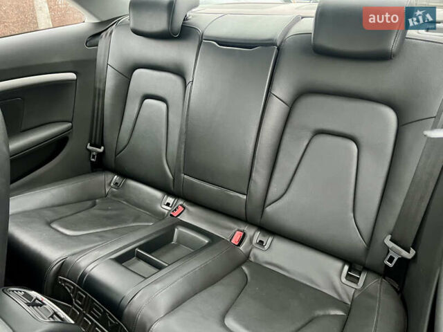 Серый Ауди А5, объемом двигателя 1.98 л и пробегом 108 тыс. км за 13200 $, фото 30 на Automoto.ua