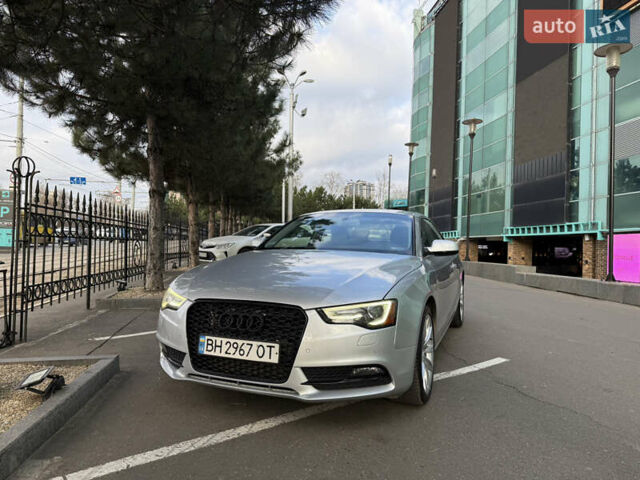 Серый Ауди А5, объемом двигателя 1.98 л и пробегом 163 тыс. км за 12900 $, фото 4 на Automoto.ua