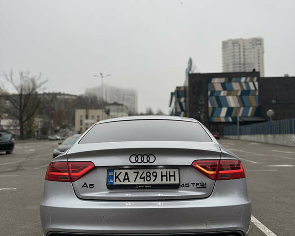 Сірий Ауді A5, об'ємом двигуна 2 л та пробігом 159 тис. км за 15800 $, фото 6 на Automoto.ua