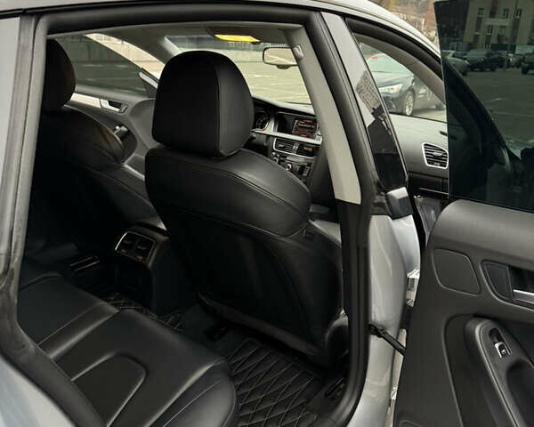 Сірий Ауді A5, об'ємом двигуна 2 л та пробігом 159 тис. км за 15800 $, фото 29 на Automoto.ua