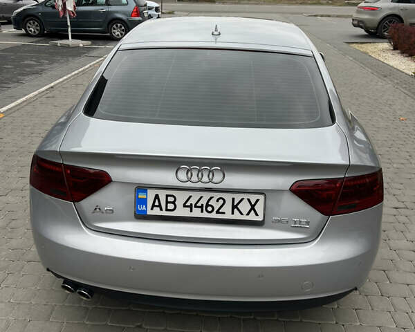 Серый Ауди А5, объемом двигателя 2 л и пробегом 131 тыс. км за 16500 $, фото 5 на Automoto.ua