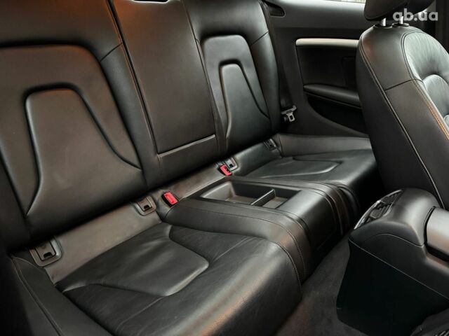 Серый Ауди А5, объемом двигателя 2 л и пробегом 114 тыс. км за 11990 $, фото 35 на Automoto.ua