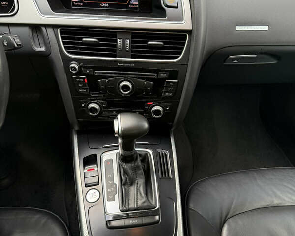 Серый Ауди А5, объемом двигателя 1.98 л и пробегом 163 тыс. км за 12900 $, фото 19 на Automoto.ua