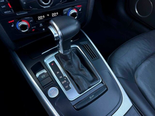 Серый Ауди А5, объемом двигателя 2 л и пробегом 182 тыс. км за 10950 $, фото 17 на Automoto.ua