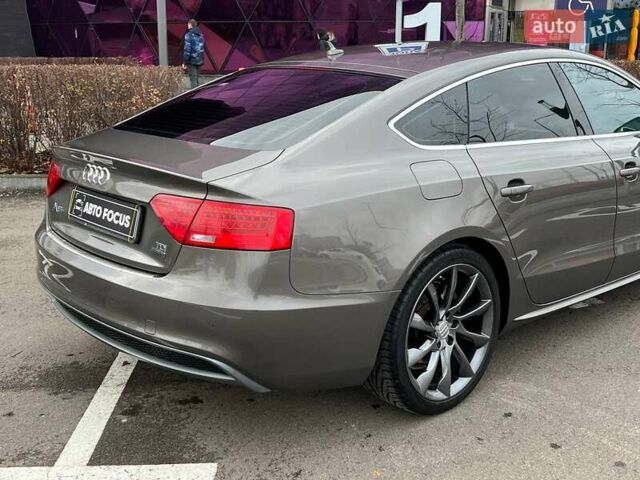 Серый Ауди А5, объемом двигателя 1.97 л и пробегом 217 тыс. км за 18990 $, фото 6 на Automoto.ua