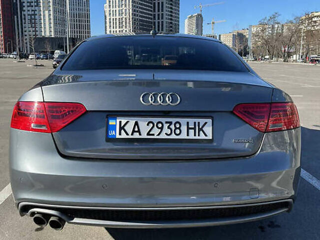 Сірий Ауді A5, об'ємом двигуна 1.98 л та пробігом 155 тис. км за 14000 $, фото 4 на Automoto.ua