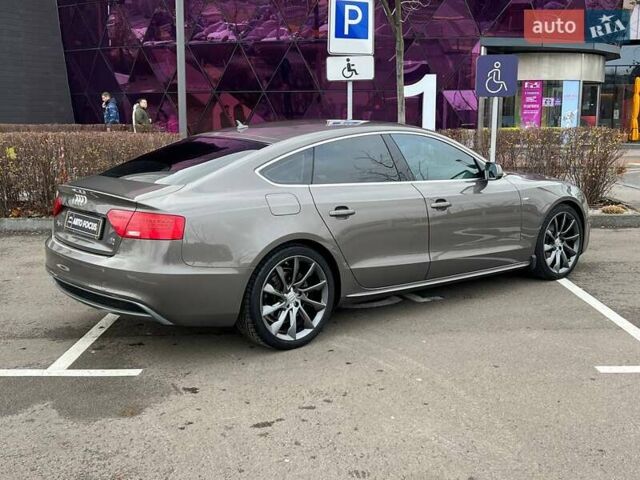 Серый Ауди А5, объемом двигателя 1.97 л и пробегом 217 тыс. км за 18990 $, фото 7 на Automoto.ua