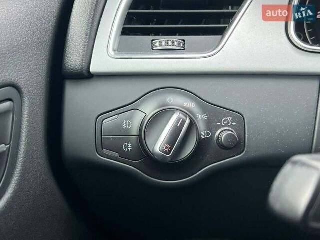 Серый Ауди А5, объемом двигателя 1.97 л и пробегом 217 тыс. км за 18990 $, фото 13 на Automoto.ua