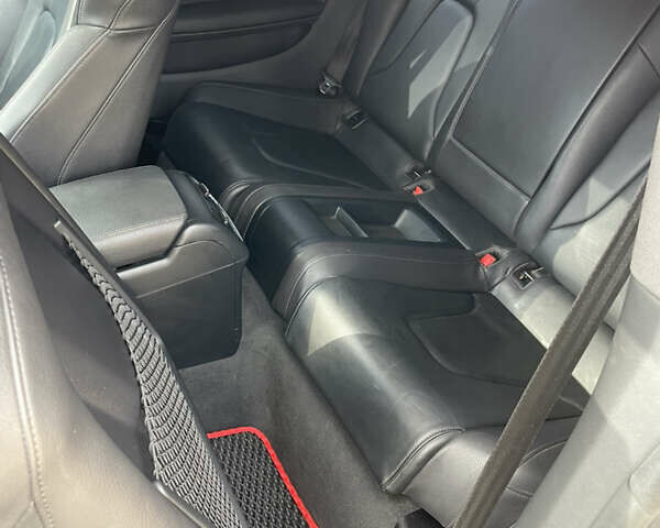 Сірий Ауді A5, об'ємом двигуна 1.98 л та пробігом 90 тис. км за 15000 $, фото 6 на Automoto.ua