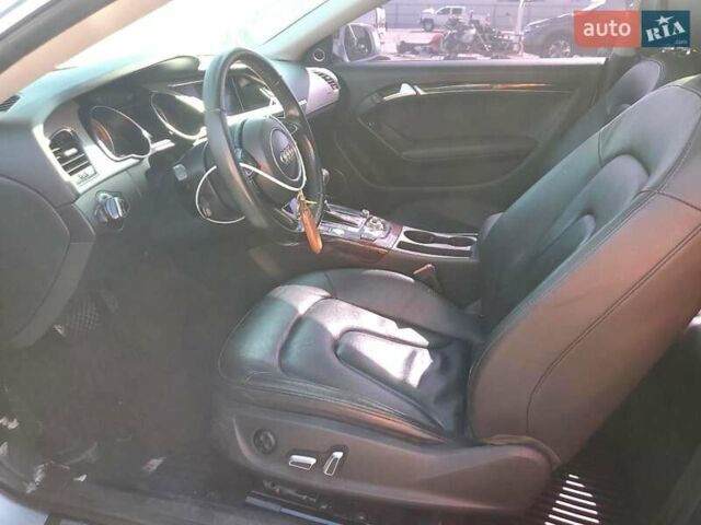 Серый Ауди А5, объемом двигателя 2 л и пробегом 110 тыс. км за 3800 $, фото 6 на Automoto.ua