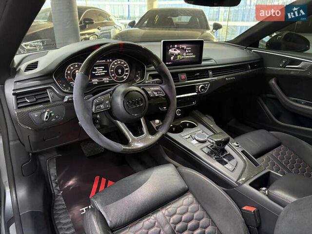 Сірий Ауді A5, об'ємом двигуна 1.98 л та пробігом 84 тис. км за 26900 $, фото 19 на Automoto.ua