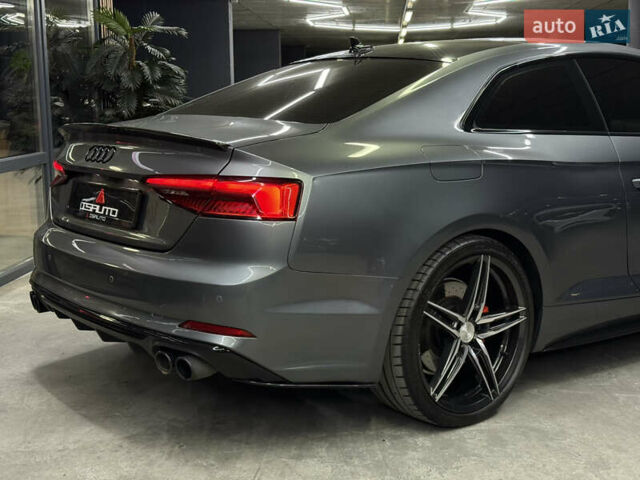 Сірий Ауді A5, об'ємом двигуна 1.98 л та пробігом 84 тис. км за 26900 $, фото 16 на Automoto.ua