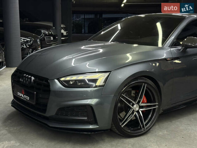 Сірий Ауді A5, об'ємом двигуна 1.98 л та пробігом 84 тис. км за 26900 $, фото 8 на Automoto.ua