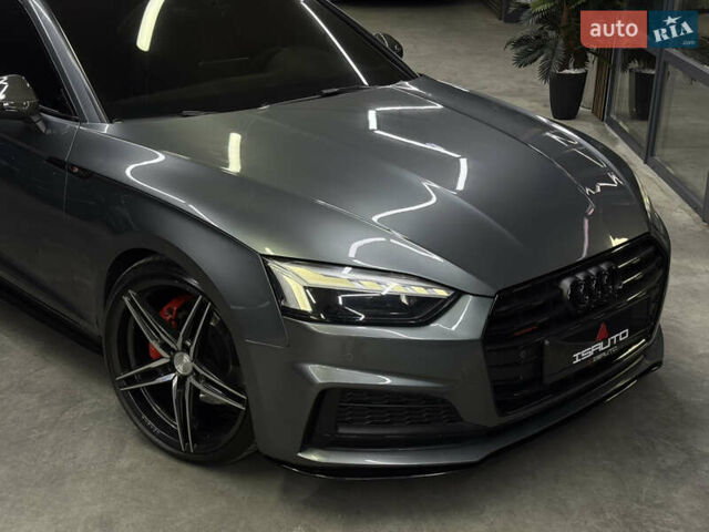 Сірий Ауді A5, об'ємом двигуна 1.98 л та пробігом 84 тис. км за 26900 $, фото 2 на Automoto.ua
