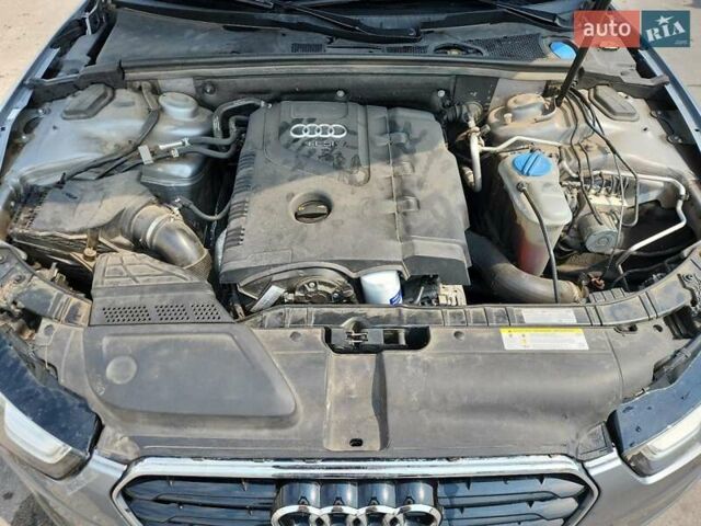 Серый Ауди А5, объемом двигателя 2 л и пробегом 93 тыс. км за 1500 $, фото 10 на Automoto.ua