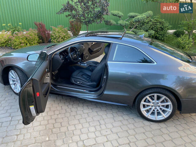 Серый Ауди А5, объемом двигателя 2 л и пробегом 92 тыс. км за 15900 $, фото 4 на Automoto.ua
