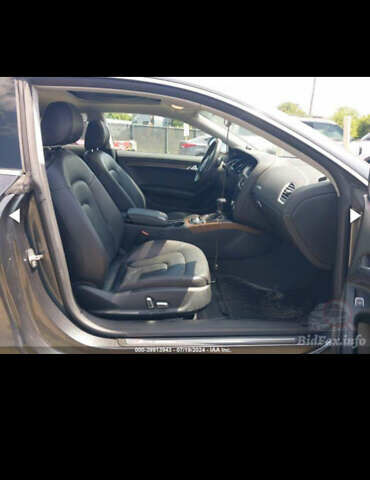 Сірий Ауді A5, об'ємом двигуна 2 л та пробігом 92 тис. км за 15700 $, фото 93 на Automoto.ua